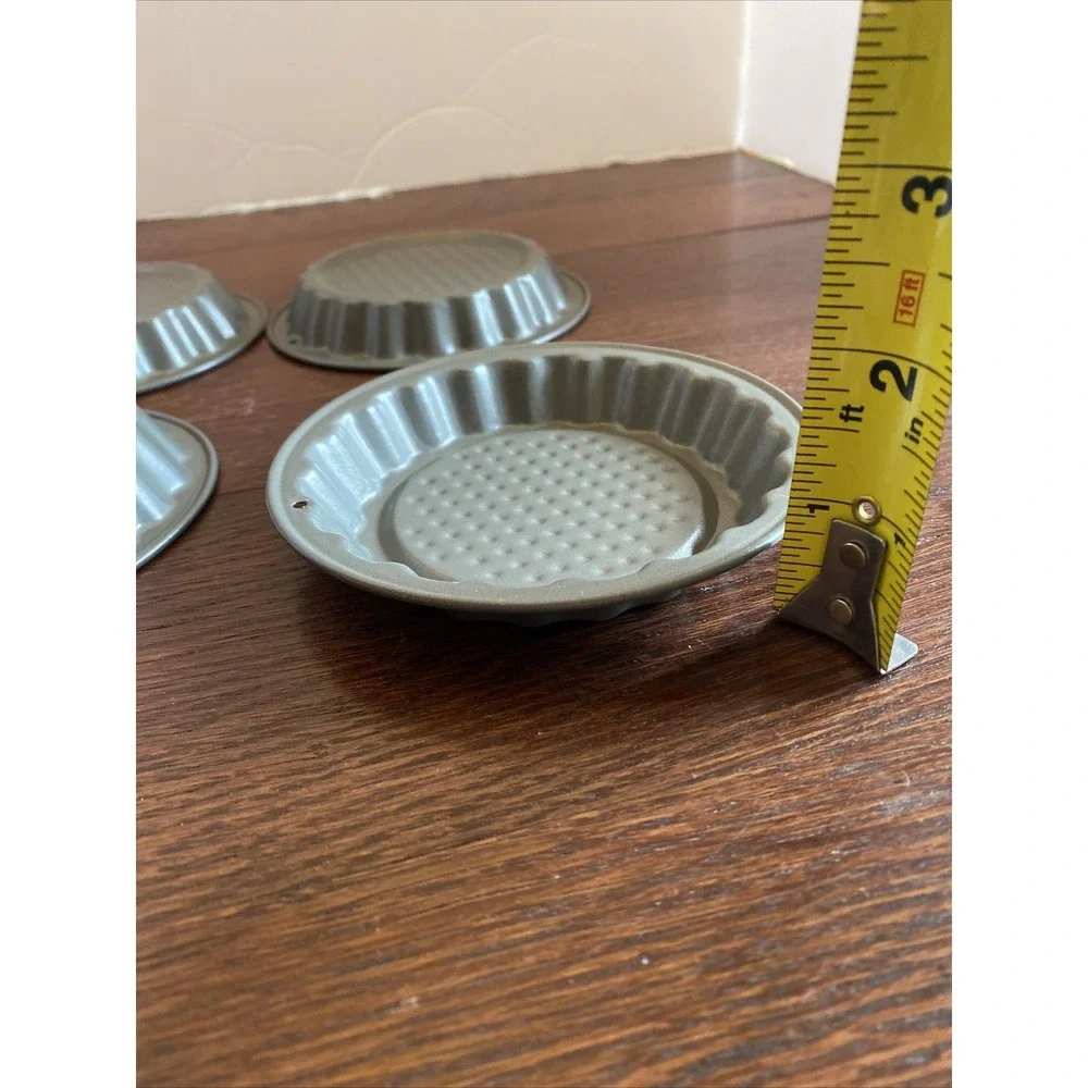Set of 4‎ Non-Stick Mini Tart Pastry Pans 4